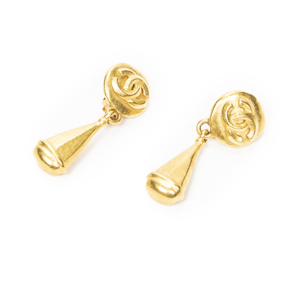 Chanel CC Pendant Clip On Earrings